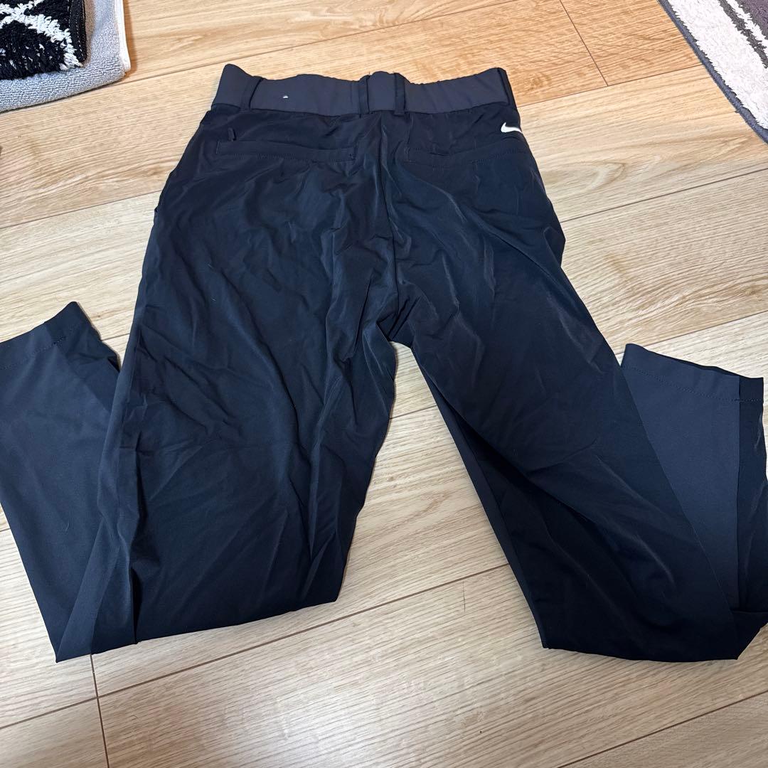 Nike ブラック ゴルフパンツ