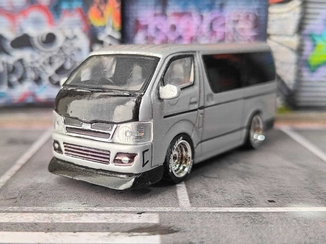 ホットウィールカスタム トヨタ ハイエース 京商1/64 ✩深リム☆トミカ改造