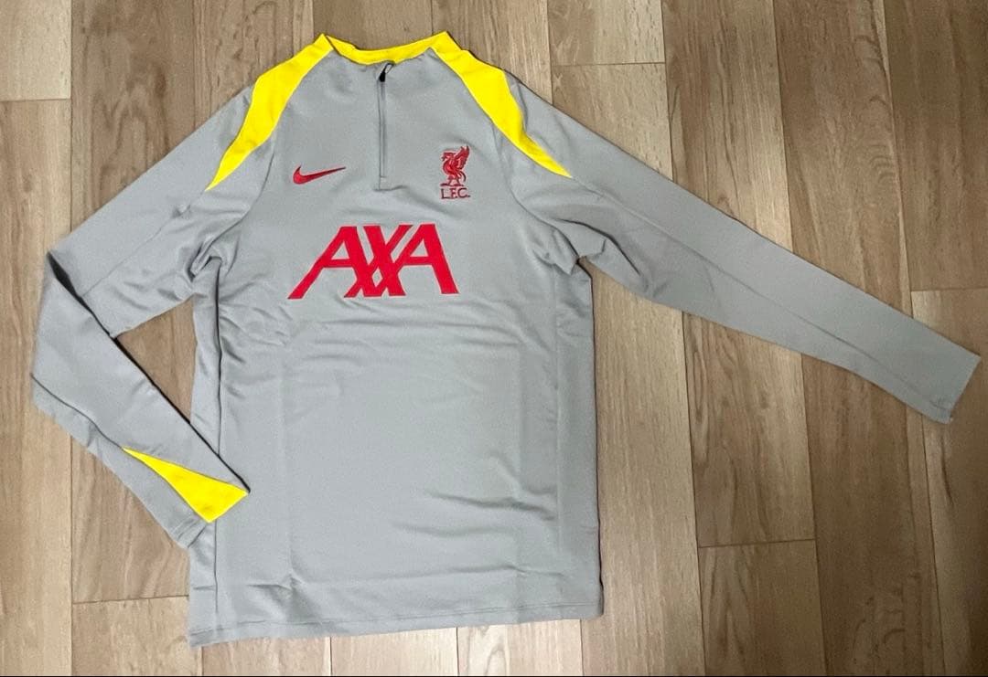 NIKE リヴァプール　リバプール　ドリルトップ　トレーニングトップ　新品