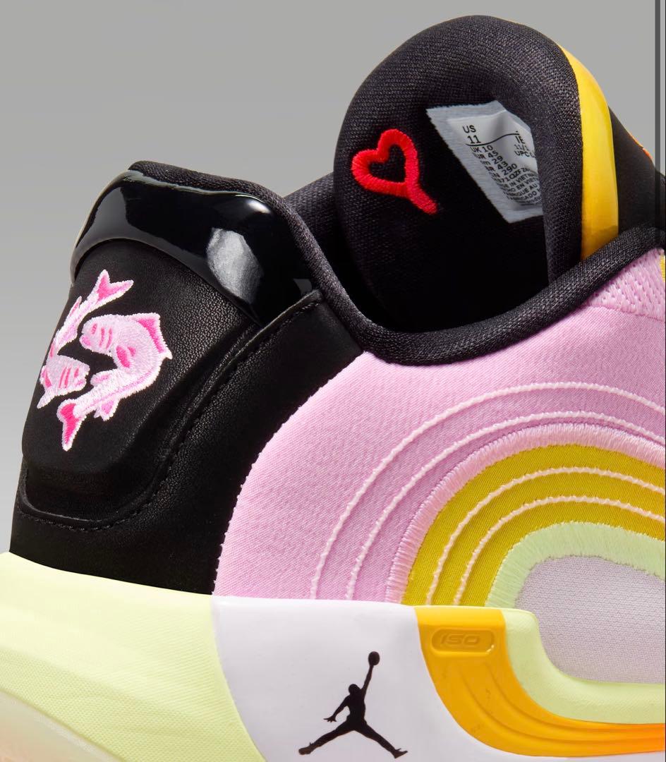 ルカ4 26.5cm Jordan バスケットボールシューズ ピンク/イエロー