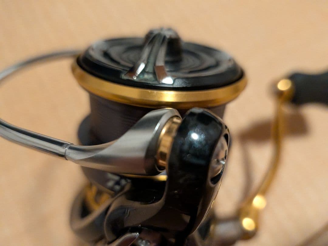 Daiwa 18LEGALIS レガリス LT2500S-XH 美品