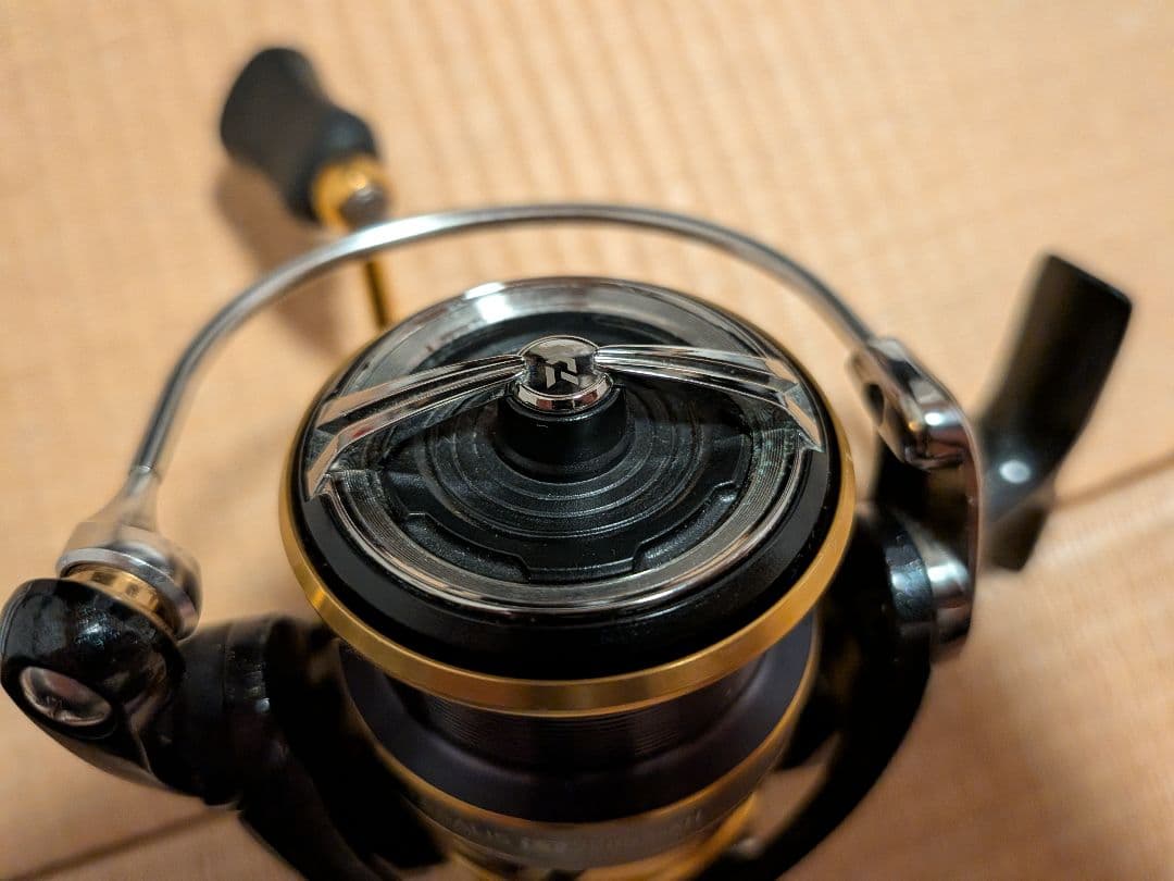 Daiwa 18LEGALIS レガリス LT2500S-XH 美品