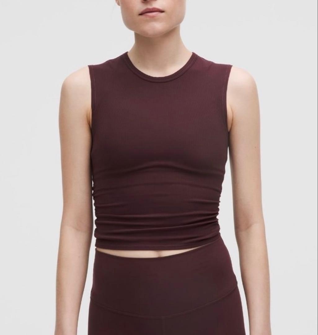 ルルレモンAll It Takes Back-Twist Ribbed Tank