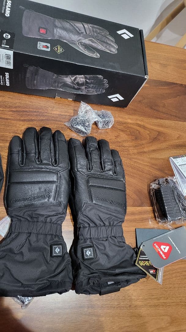ブラックダイヤモンド SOLANO Heated Gloves メンズXS