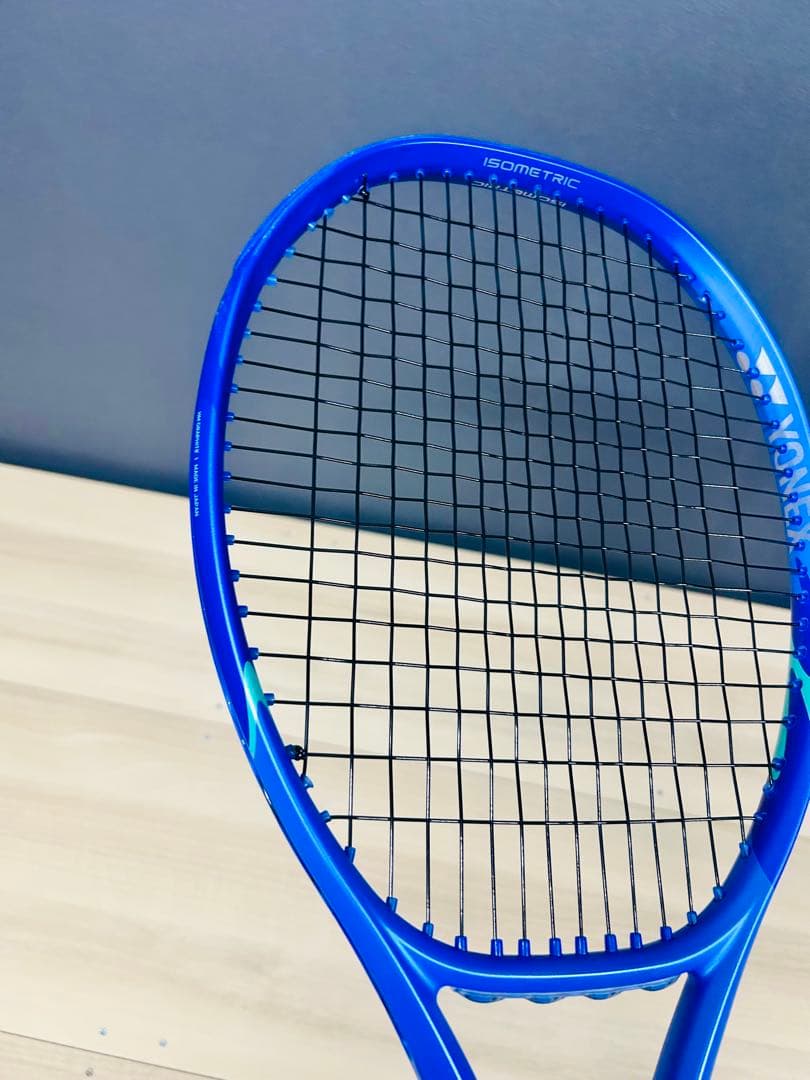 早いもの勝ち！！YONEX E-ZONE 98 305gテニスラケット