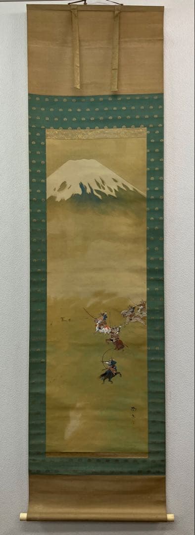 小山栄達【武者 図】絹本　掛軸　共箱