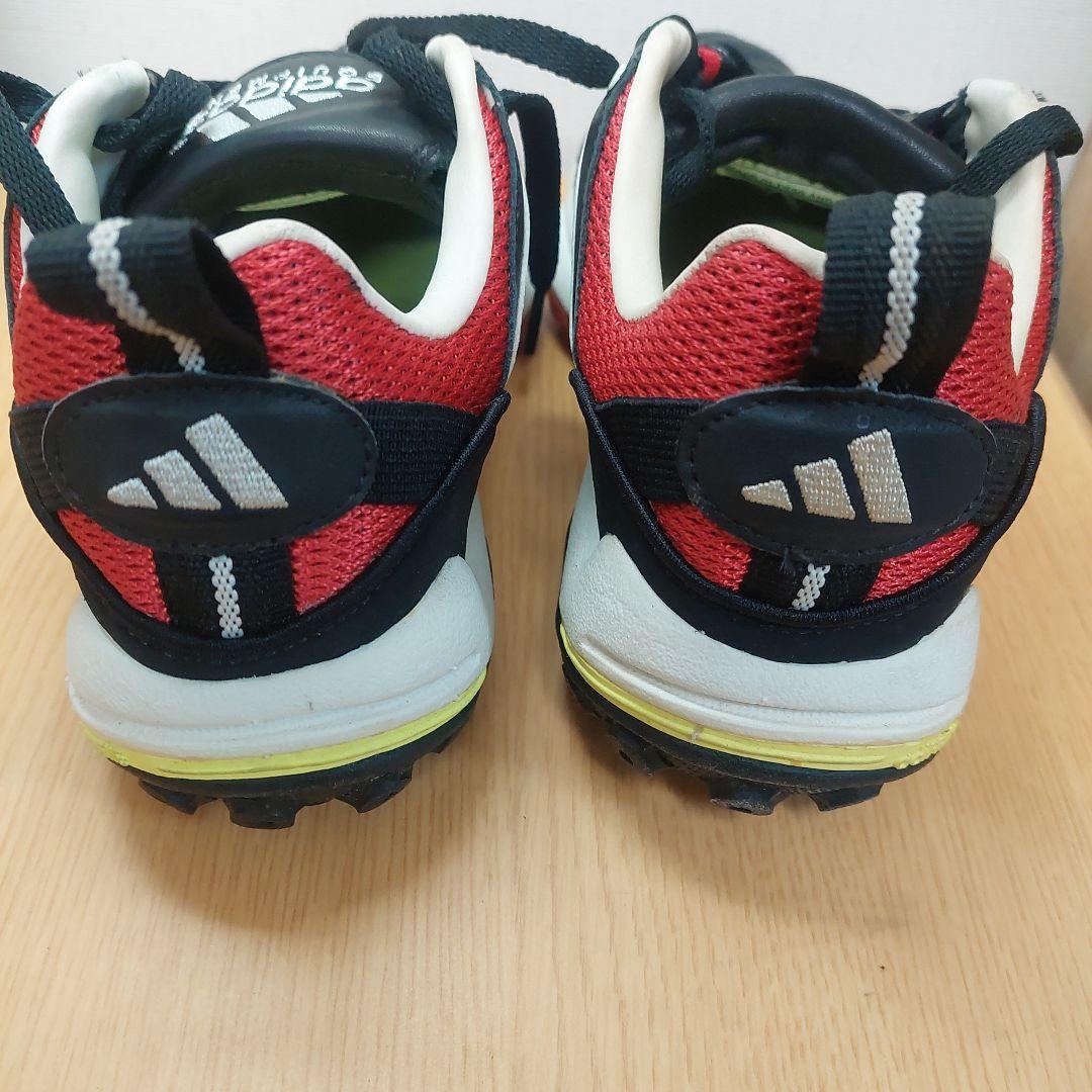 adidasアクスレーター　25.0