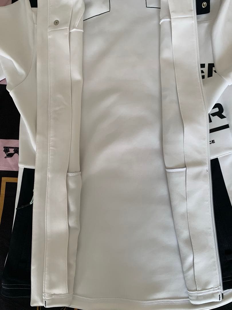 Under Armour フード付きジャケット M ホワイト/ブラック上下セット