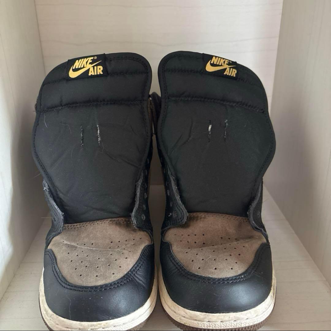 NIKE (ナイキ) エアジョーダン1 レトロ ハイ OG パロミノ ハイカット