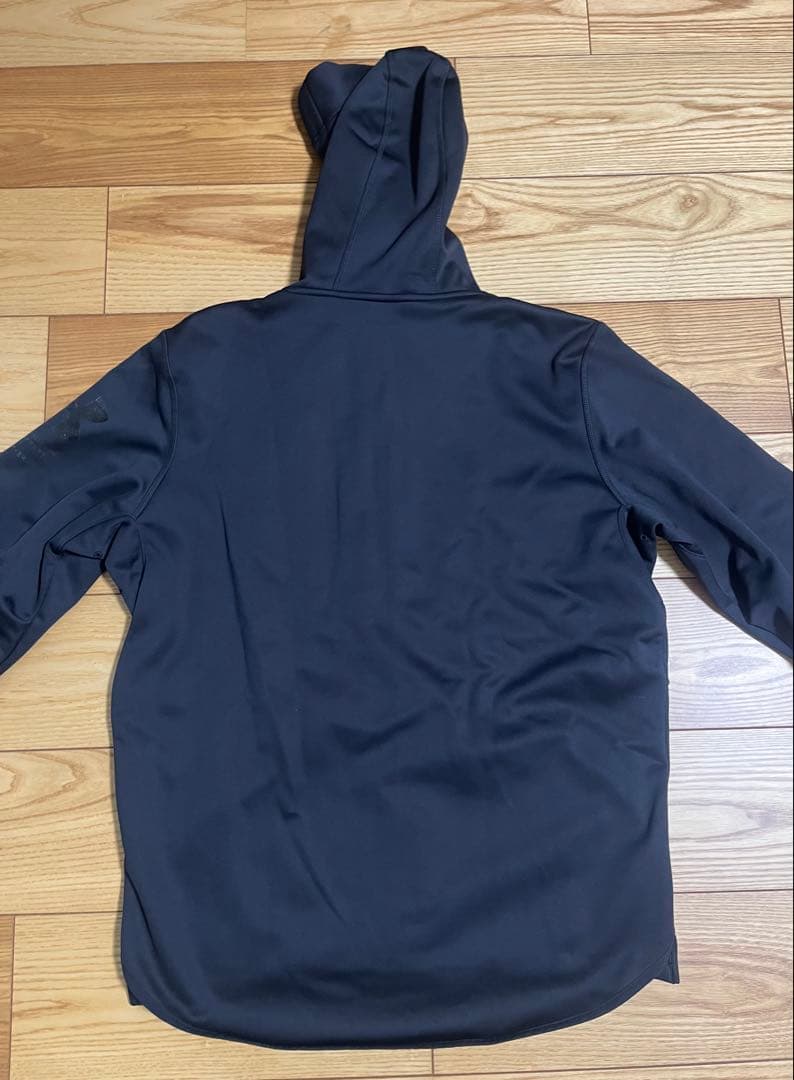 【超美品】UNDER ARMOUR ストームアウター LG ブラック　上下セット