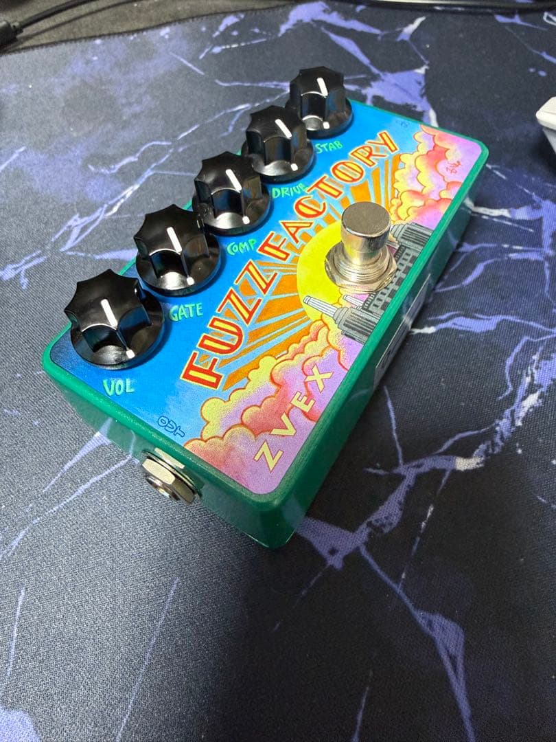 ZVEX Fuzz Factory ギターエフェクター
