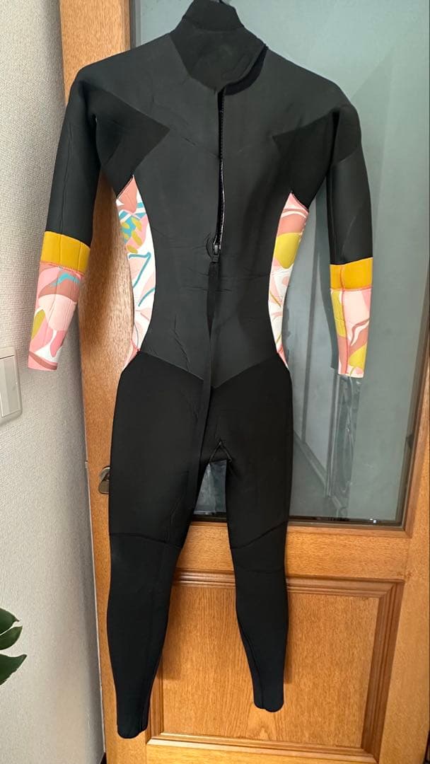 裏起毛　ロキシー レディースセミドライウェットスーツ ROXY