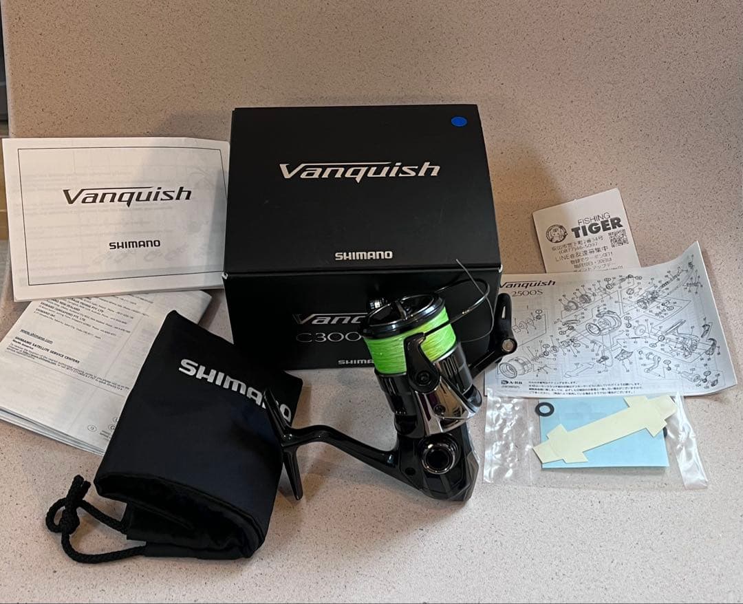 美品 シマノ19ヴァンキッシュC3000MHG Vanquish