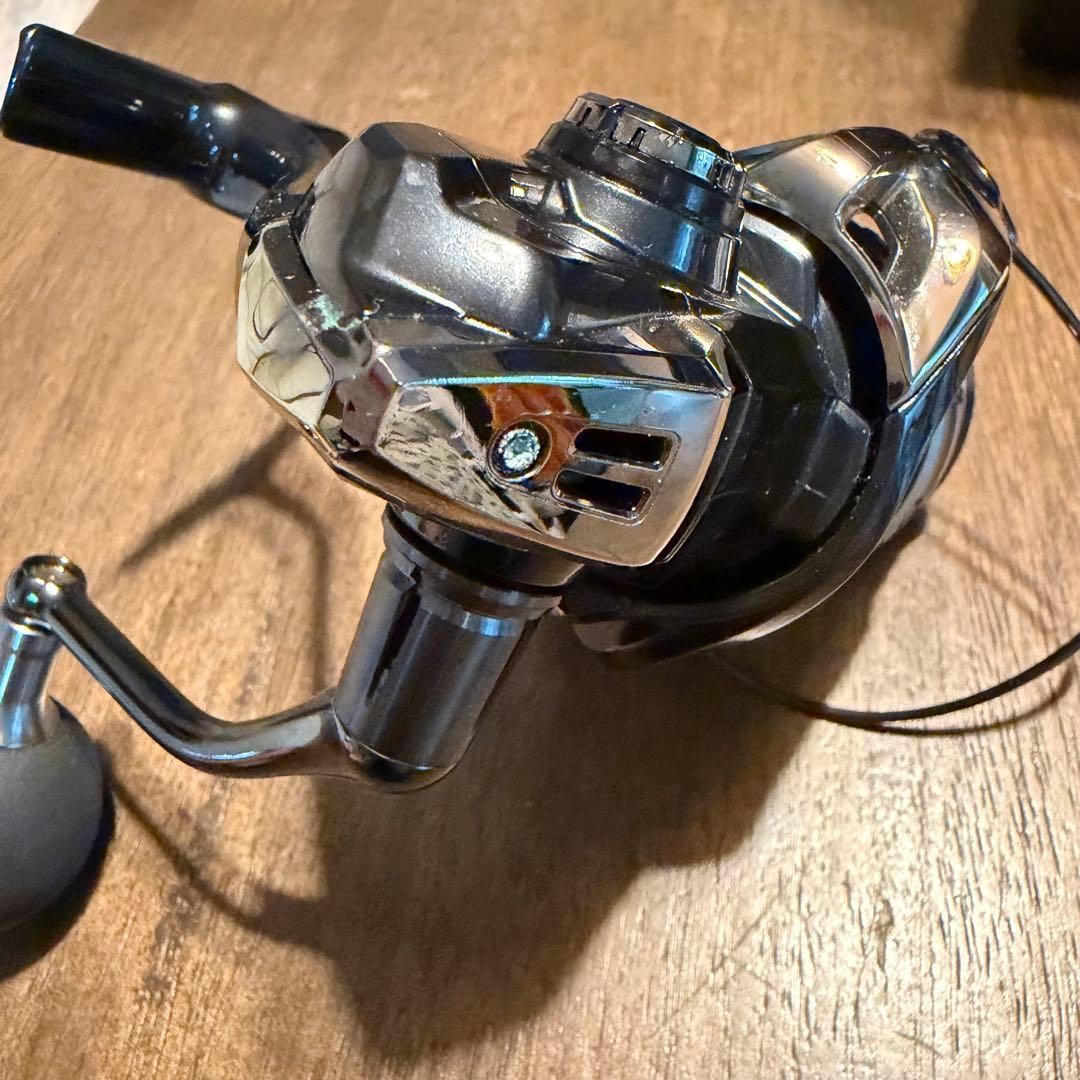 Vanquish 19 C5000HG スピニングリール SHIMANO