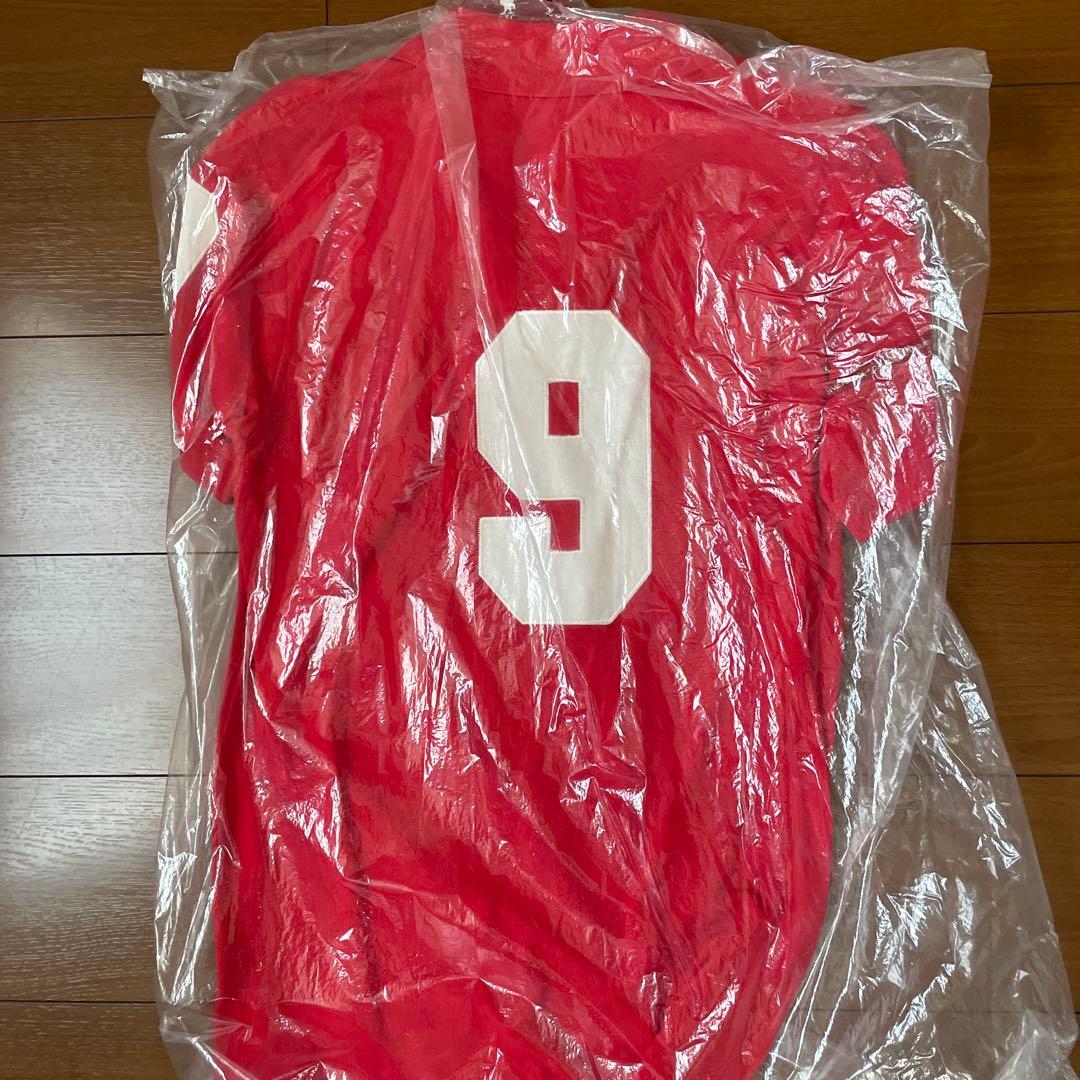 新品未使用　リバプールFC 赤　ポロシャツ 背番号9