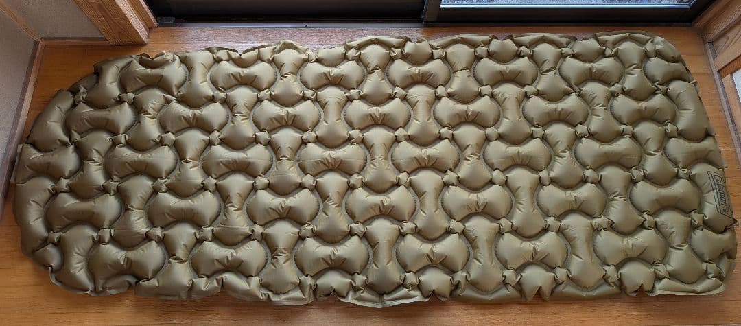 ✨未使用品✨ Coleman ✨ コンパクトインフレーターマット/S