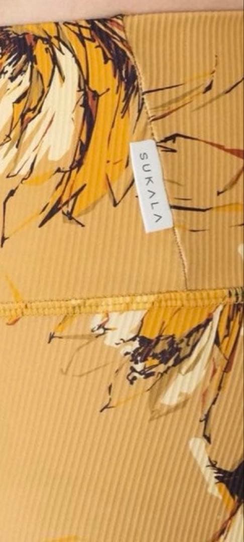 【Mサイズ】SUKALAリブBig フラワープリントレギンス　お値下げ