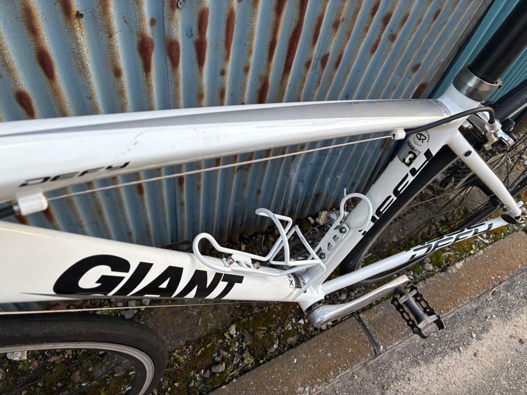 【整備済】アルミロードバイク GIANT Defy3 ホワイト XS 2011年