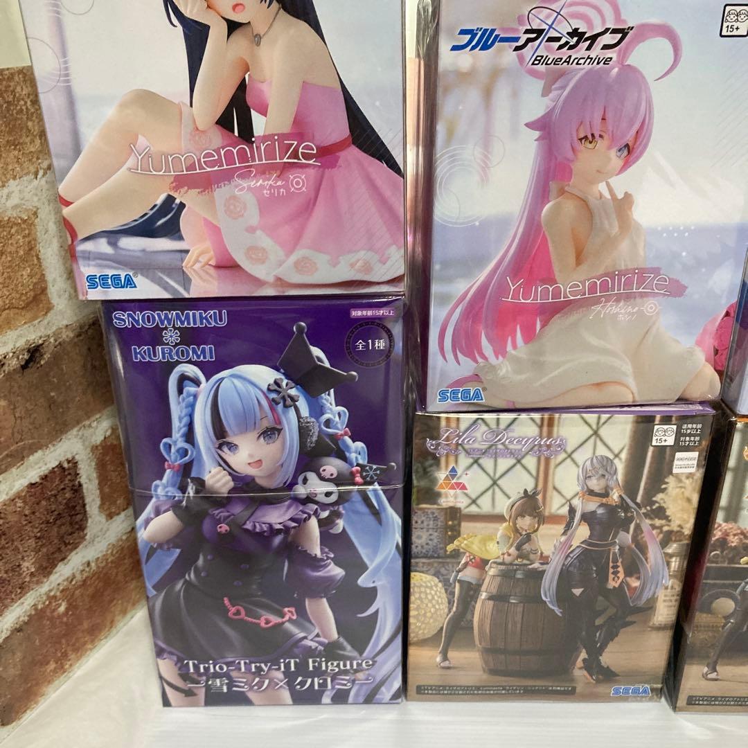 プライズフィギュア　8点セット　初音ミク・ライザ・ブルーアーカイブ等　匿名配送