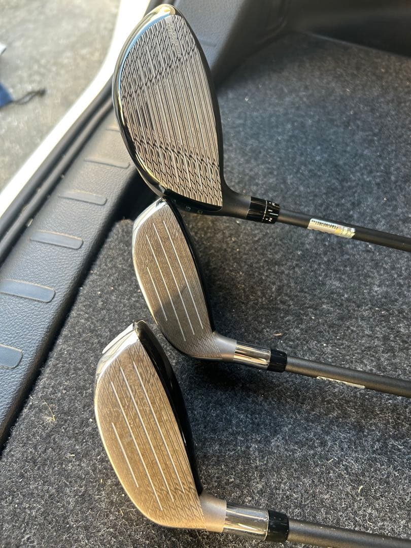ブリヂストンgolfクラブセット一式、キャディバッグ付　他