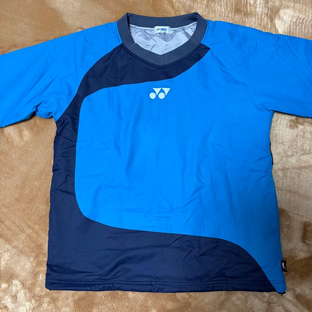 YONEX ヨネックス ダブルヒートカプセル 中綿Vブレーカー Oサイズ 美品