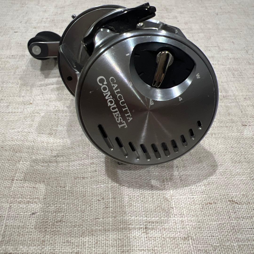 SHIMANO カルカッタDC 200HG 美品ベイトリール ①