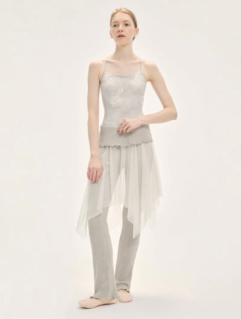 【新品未使用】TYPHA バレエスカート クリームアプリコット