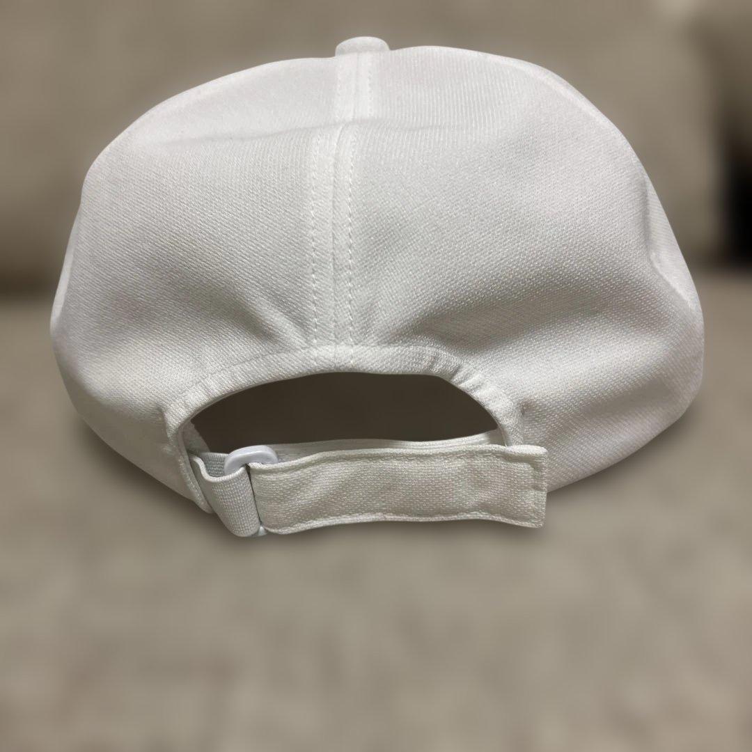 【未使用】1piu1uguale3 CAP WH