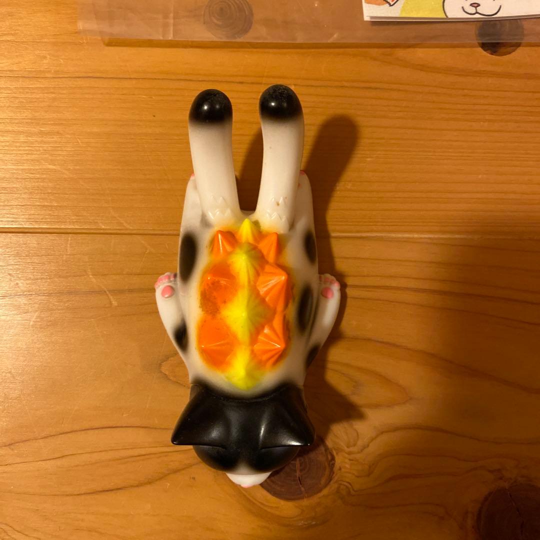 小夏屋　ねむりネゴラ　ハチワレ