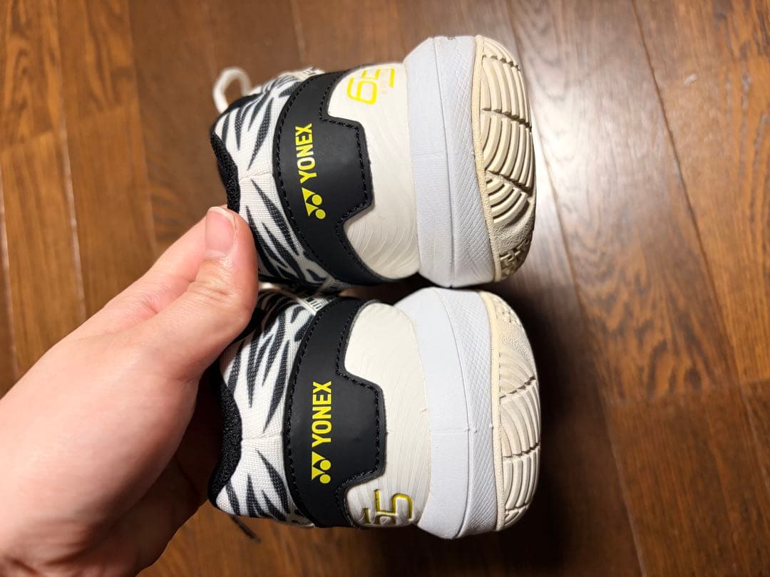 YONEX SHB-02L バドミントンシューズ 24.5cm