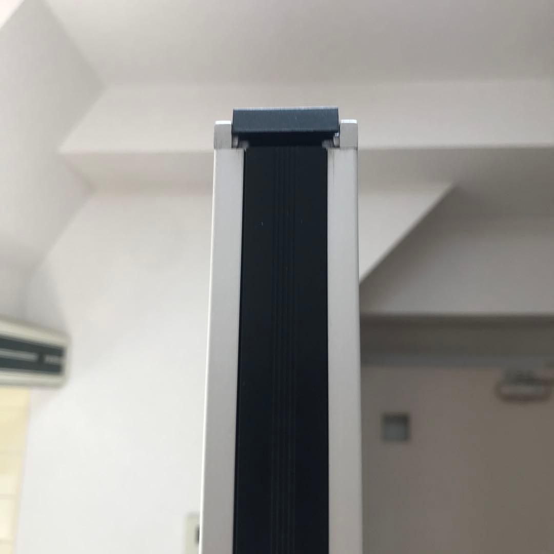【守谷周辺手渡限定】パーテーション1800×1200（両足安定脚付き）
