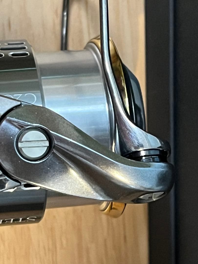 最終値下げ美品！シマノ18ステラC2000S
