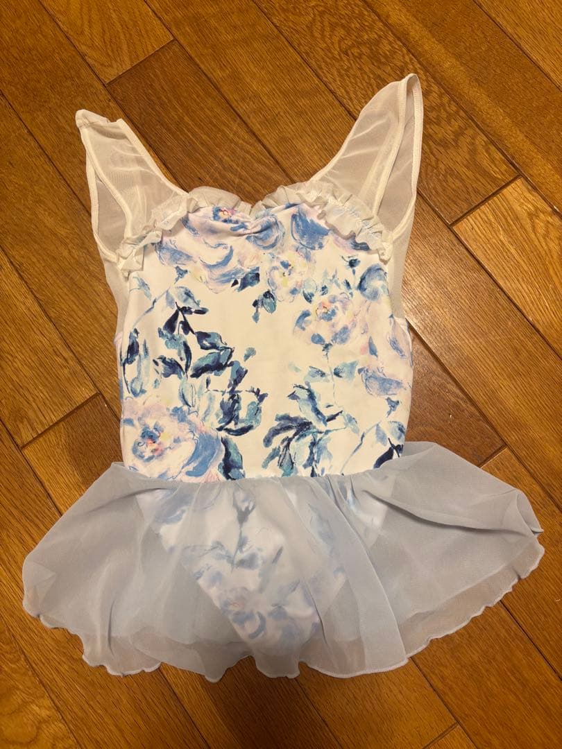 stina キッズ　レオタード　サイズS