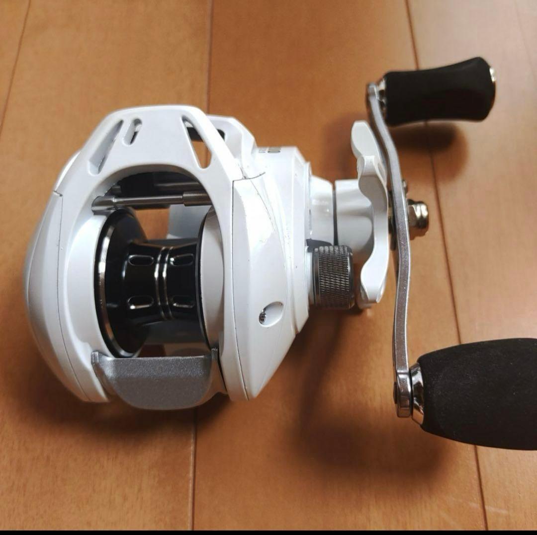 ベイトロッド2本 リール セット Fujiガイド 釣竿
