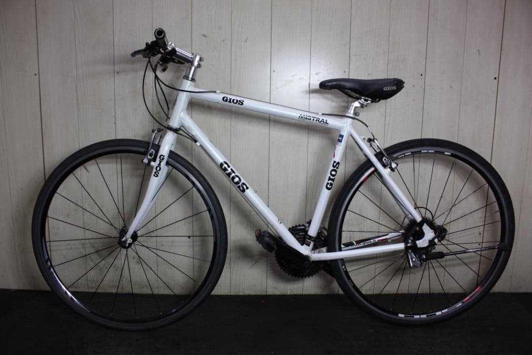 GIOS MISTRAL 700C アルミ 24速 520mm クロスバイク