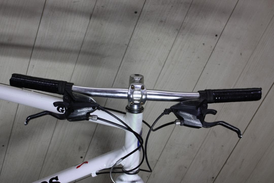 GIOS MISTRAL 700C アルミ 24速 520mm クロスバイク