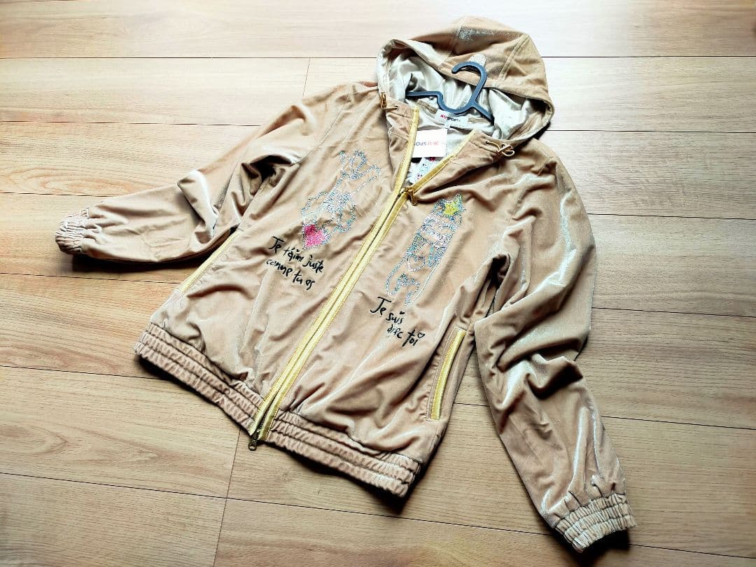 新品M-U SPORTS ミエコウエサコ刺繍ベロアフード付きパーカブルゾン42