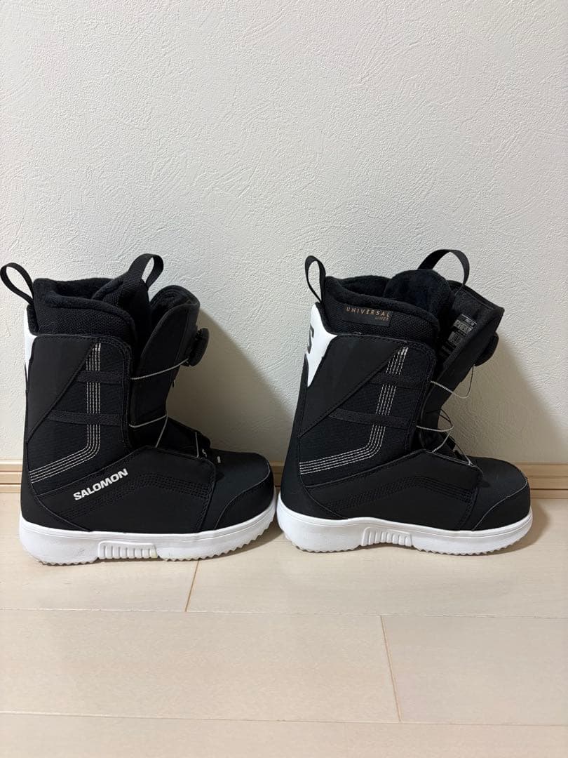 SALOMON スノーボードブーツ ブラック　21.5cm