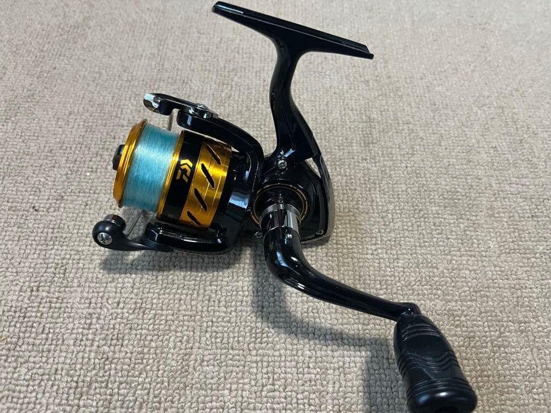 ダイワ ワールドスピン1500 と シルバースピン3000未使用品 まとめ売り