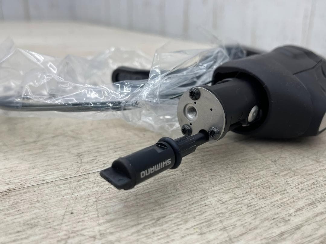 新品 シマノ METREA デュアルコントロールレバー ST-U5060 右