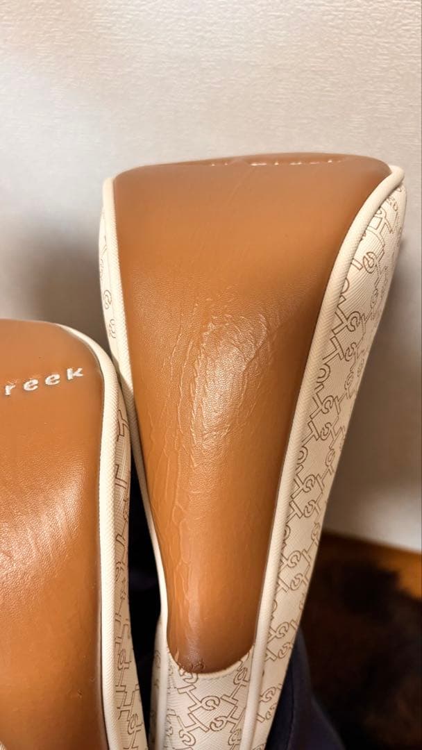 ヒールクリーク　レディースキャディーバック おまけのヘッドカバー付き
