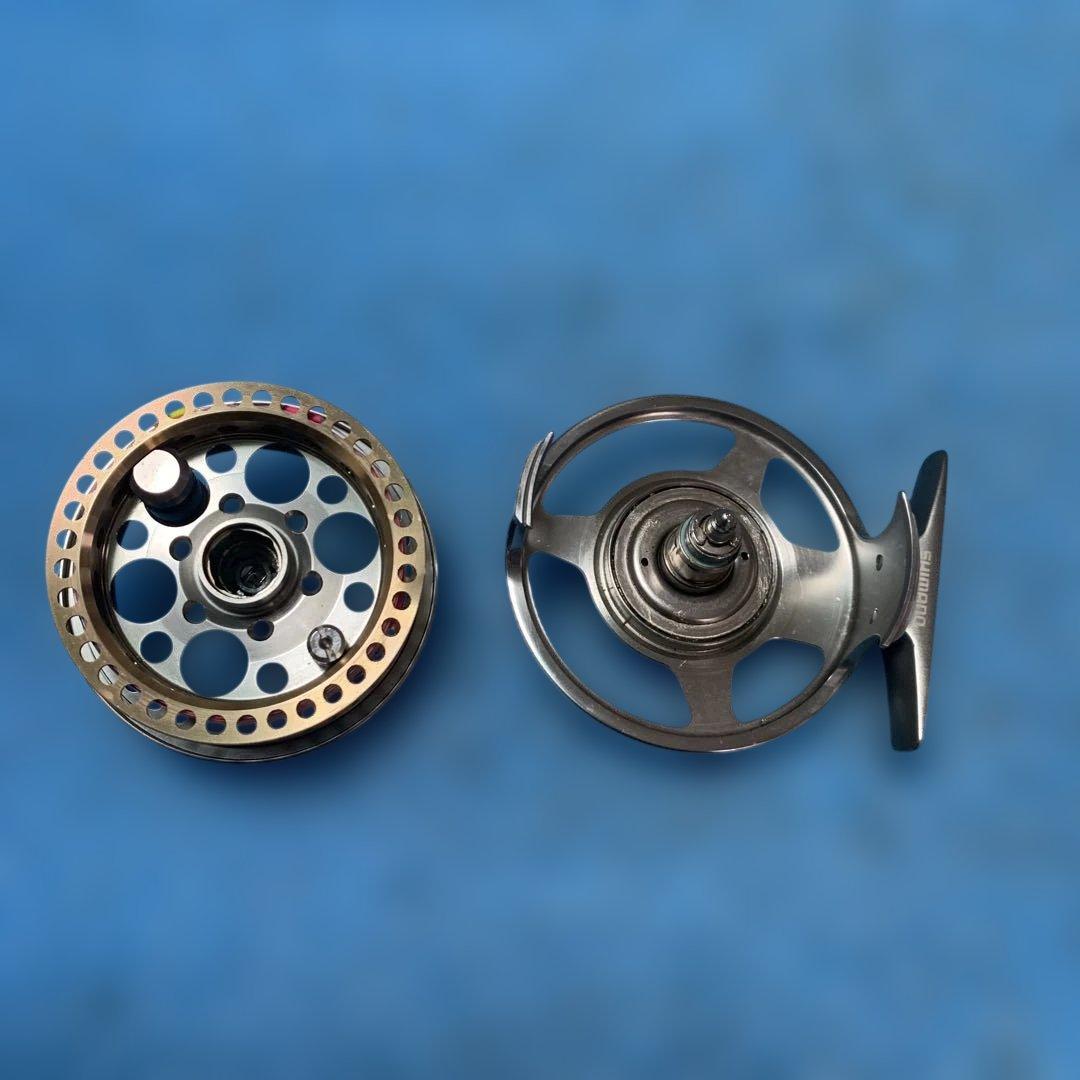 【SHIMANO】鱗夕彩　Esplaty スペシャル67 チヌ釣り用片軸リール