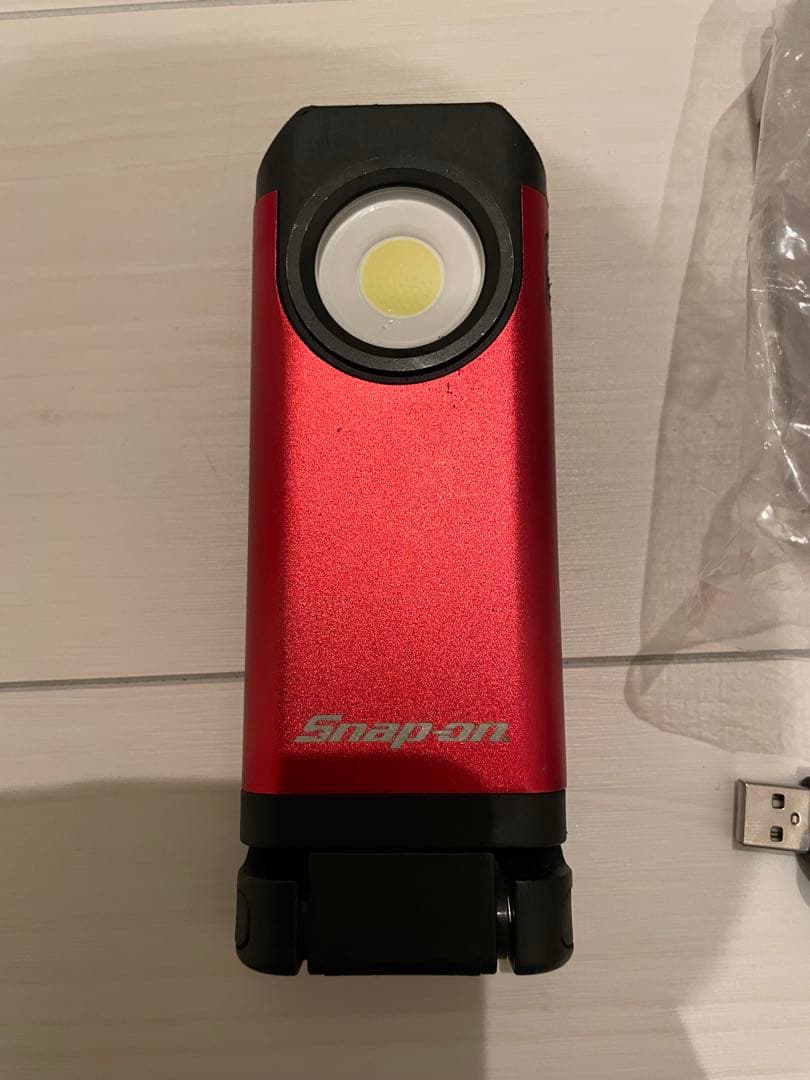 Snap-on LEDハンディライト レッド 充電器付