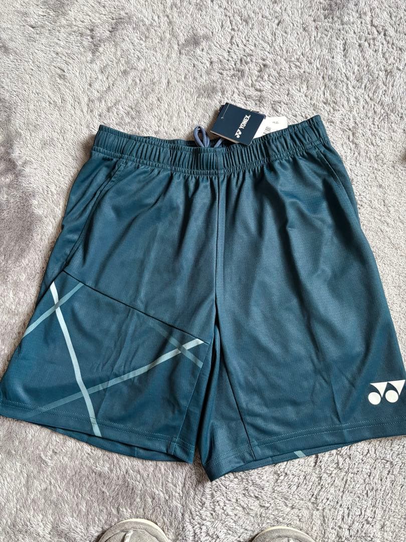 YONEX バドミントンパンツ 新品　SSサイズ