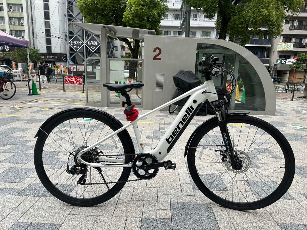 benelli 電動アシスト自転車 スポーツタイプ ホワイト