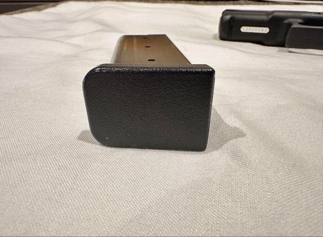 GLOCK 19 ガスガン　KSC ヘビーWT エアソフトガン　革製ホルスター付