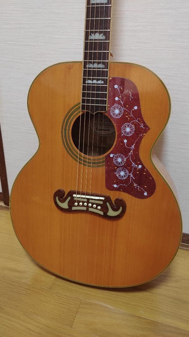 ギター Epiphone EJ-200