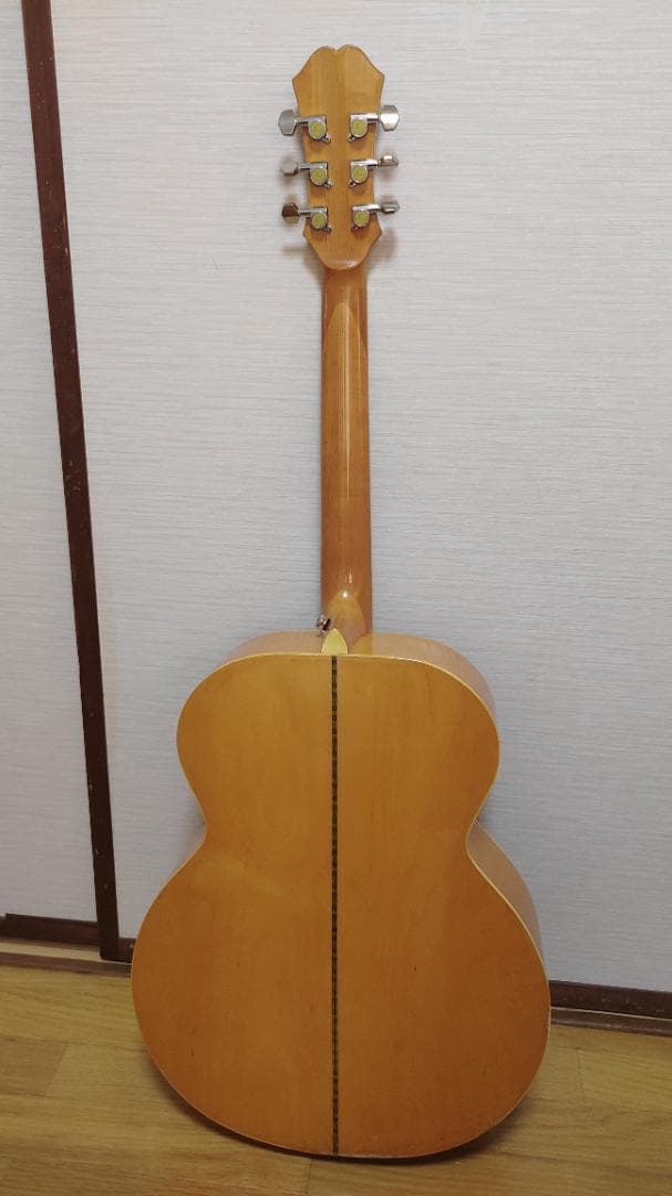ギター Epiphone EJ-200
