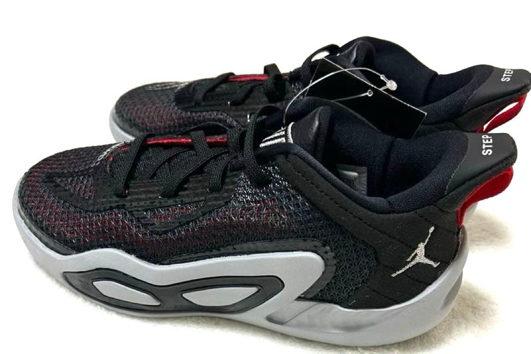 NIKE ジョーダンテイタム1PS 21㎝