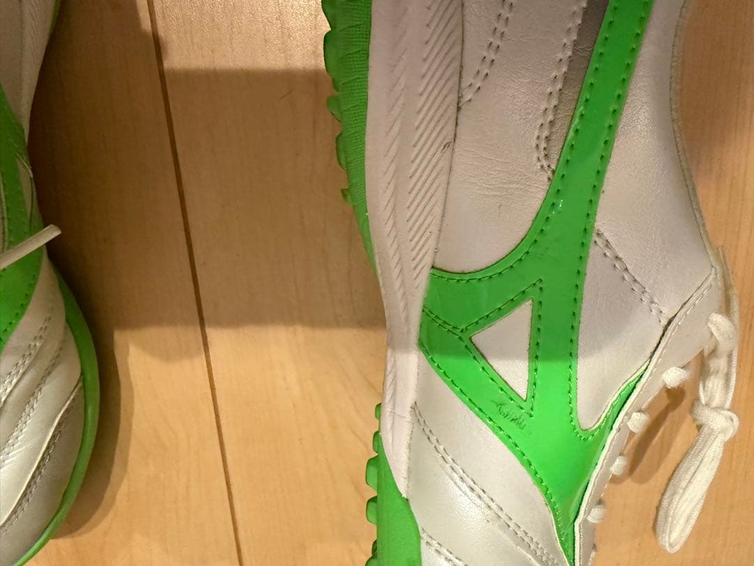 激安‼️Mizuno Morelia サッカーシューズ ホワイト/グリーン